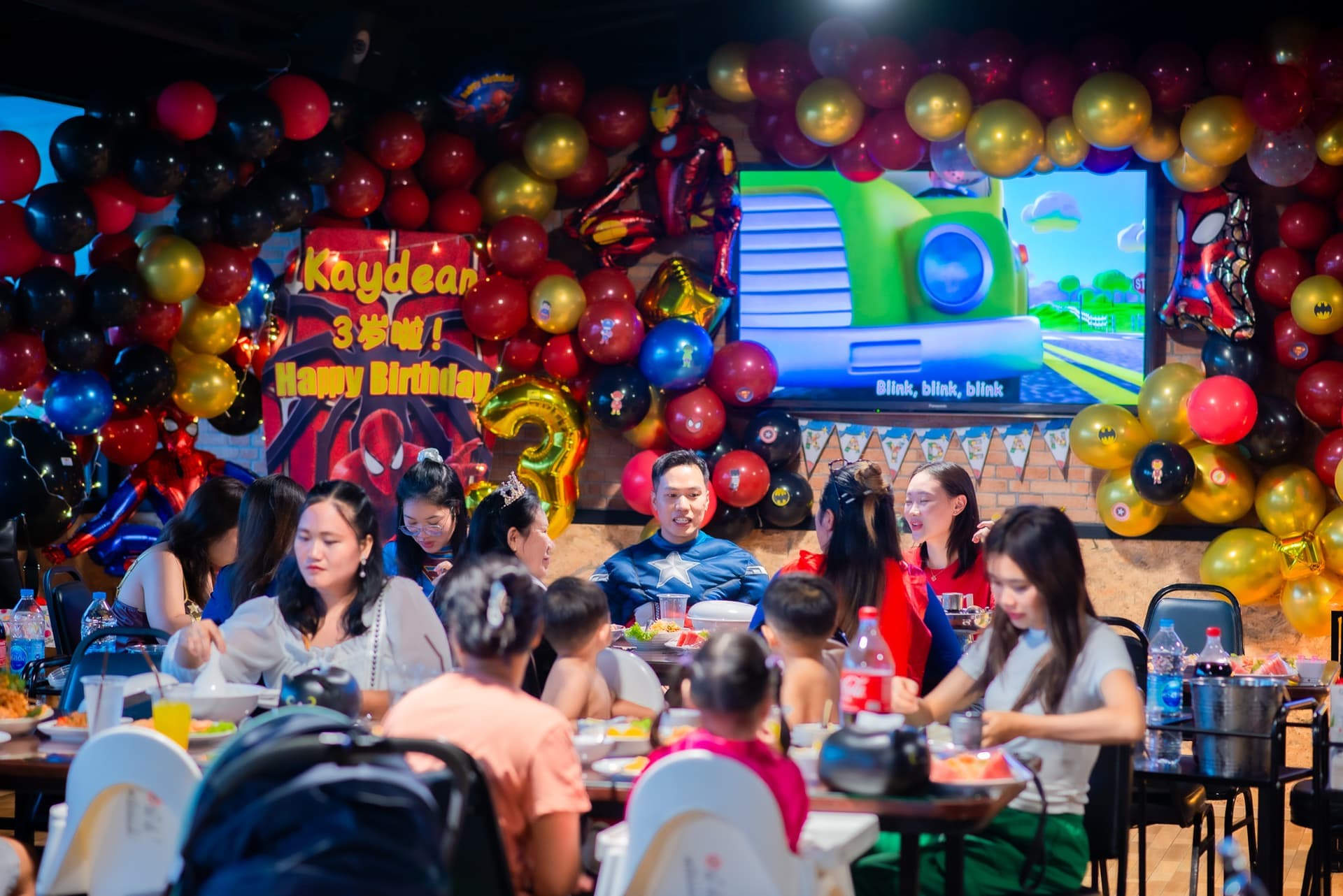 Birthday party at CoffeeFish 4
