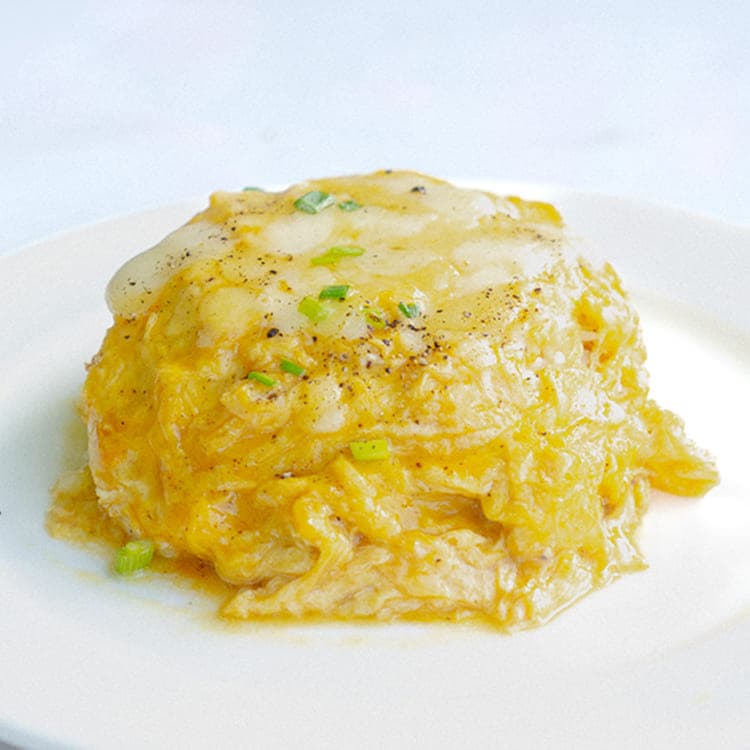 ข้าวหน้าไข่ข้นชีส